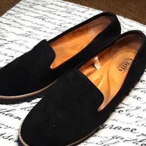 Cliffs by White Mountain Slip on sz 9